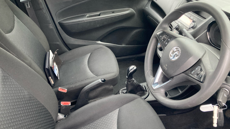 Vauxhall Viva 1.0 SE 5dr [A/C] Petrol Hatchback